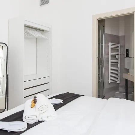 Anzur Yourhosthelper Appartement