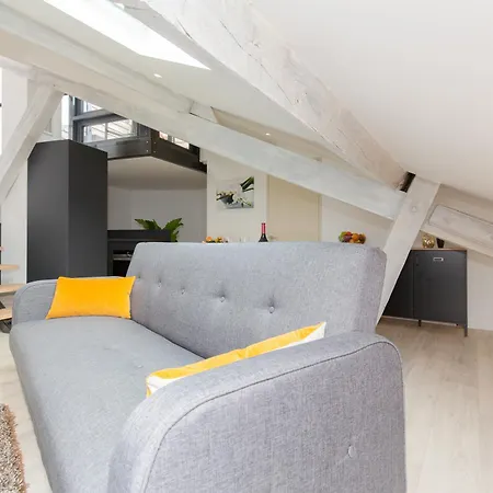 Anzur Yourhosthelper Appartement