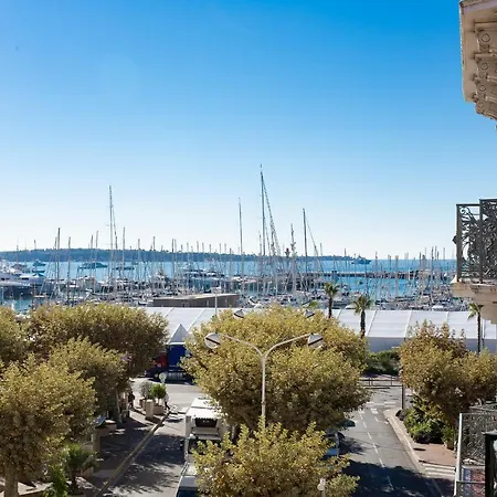 Anzur Yourhosthelper * Cannes