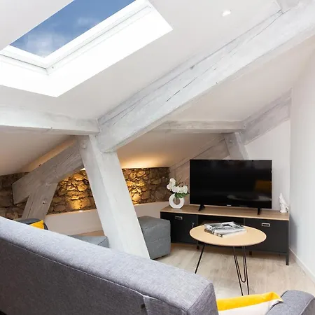 Anzur Yourhosthelper Apartment